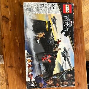 Lego - Marvel Black Panther.   New not opened